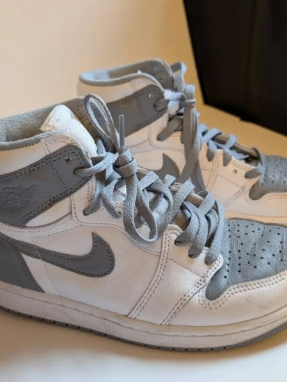 Nike Air Jordans Gray and White High-Top Sneakers Size 6.5 In VGUC